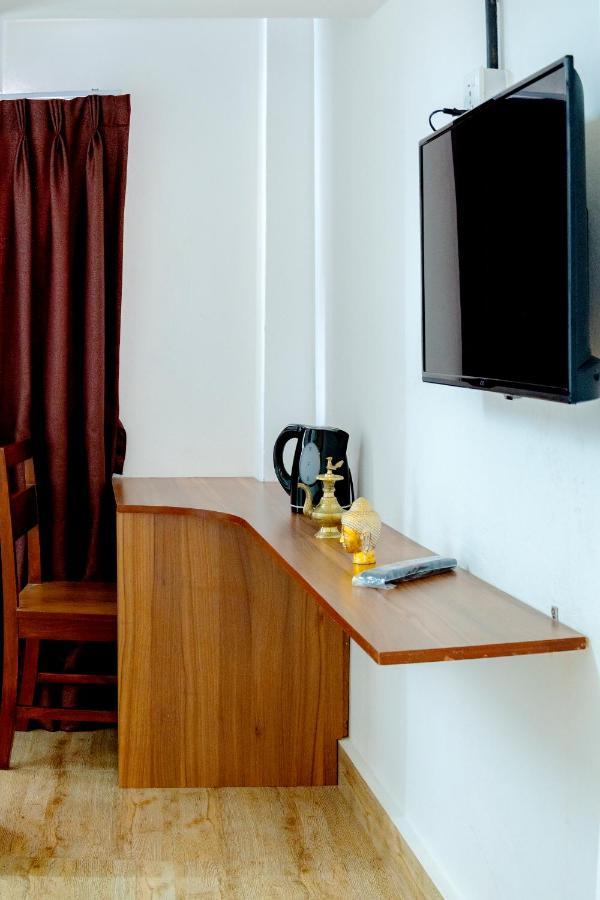Nexus Inn- The Aparthotel Катманду Екстер'єр фото